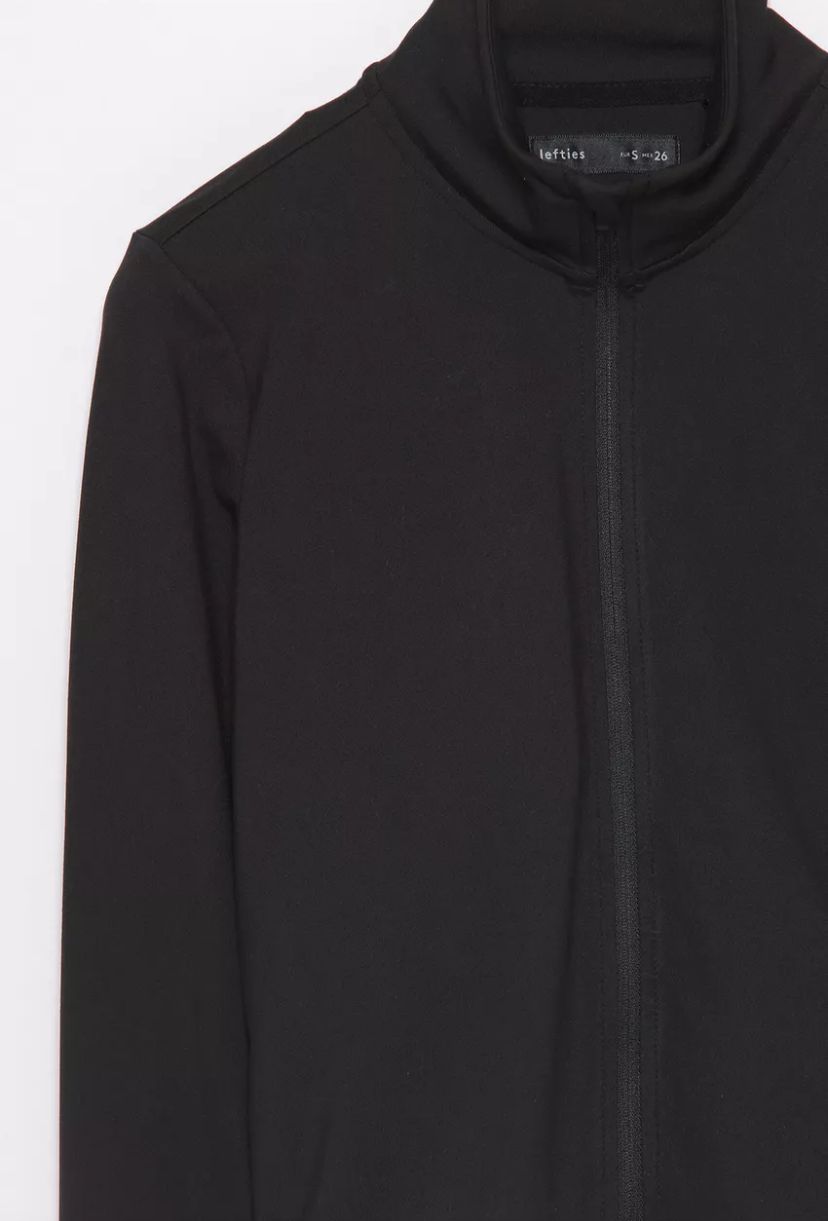 Chaqueta deportiva cropped